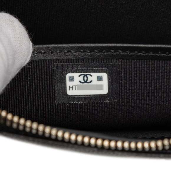 CHANEL Black Caviar Leather Logo Wallet - Picture 6 of 8
